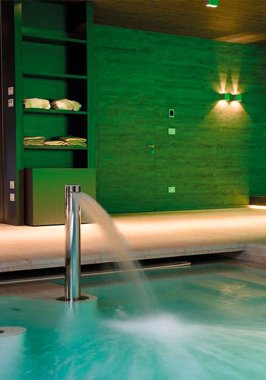 constructeur piscine pour hotel Suisses